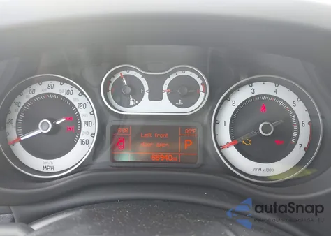 2017 Fiat 500L Trekking из США, поврежденный, VIN ZFBCFADH5HZ039579